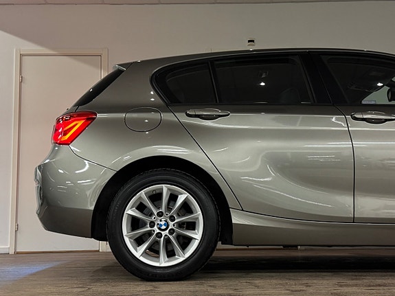BMW 118i 10 of 28