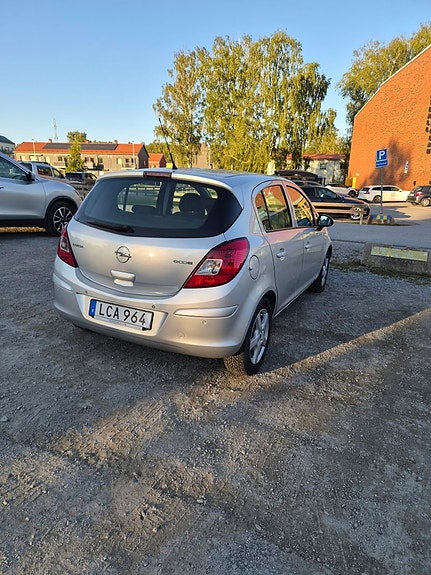 Opel Corsa 3 of 5