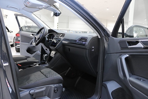 Volkswagen Tiguan 13 of 30
