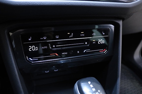 Volkswagen Tiguan 25 of 30