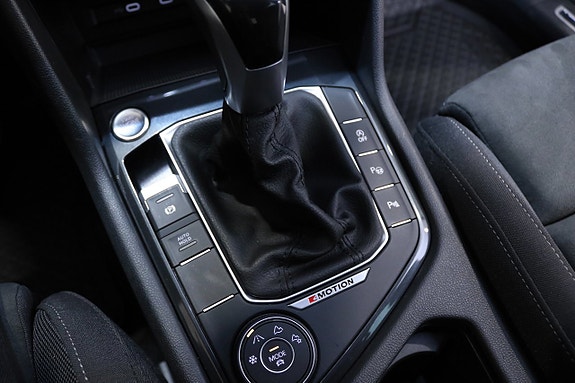 Volkswagen Tiguan 24 of 30
