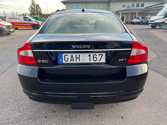 Volvo S80 7 of 27
