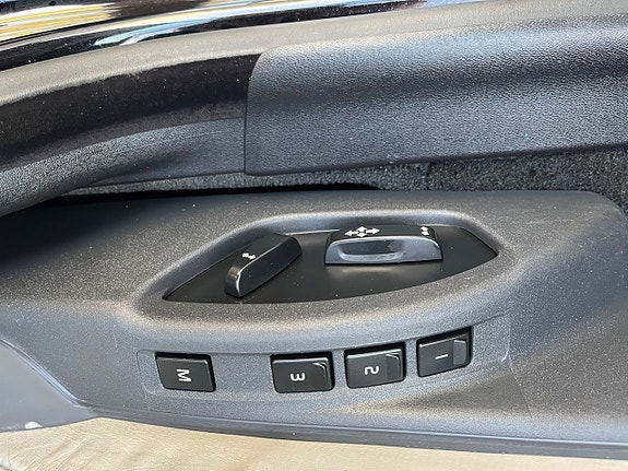 Volvo S80 26 of 27