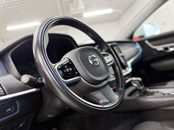 Volvo V90 Cross Country 15 of 29