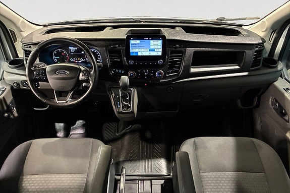 Ford Transit 12 of 18