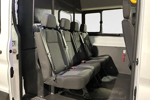 Ford Transit 16 of 18