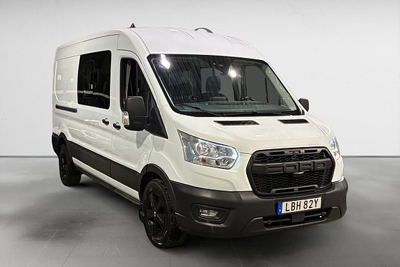 Ford Transit 9 of 18