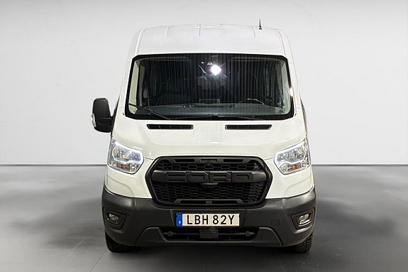 Ford Transit 10 of 18