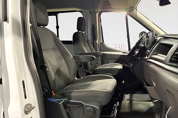 Ford Transit 15 of 18
