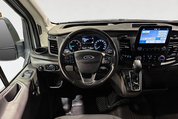 Ford Transit 14 of 18