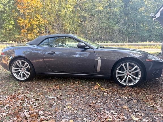 Jaguar XKR 3 of 10