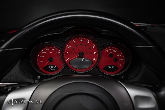 Porsche Cayman S 10 of 14