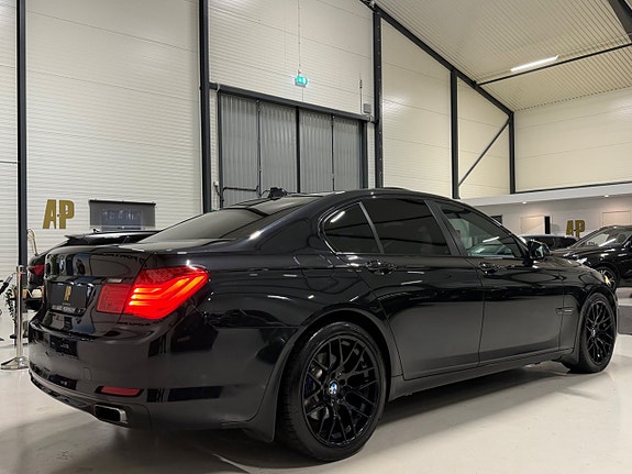 BMW 740d xDrive 3.0 6 cyl. 306 ch BVA / 154 910 km / Head-Up / Night Vision / Toit ouvrant / Cuir confort