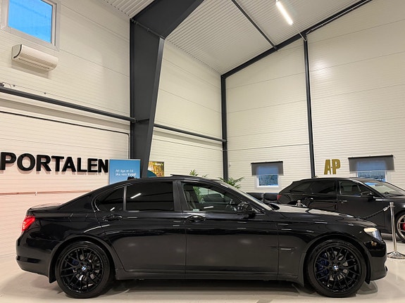 BMW 740d xDrive 3.0 6 cyl. 306 ch BVA / 154 910 km / Head-Up / Night Vision / Toit ouvrant / Cuir confort