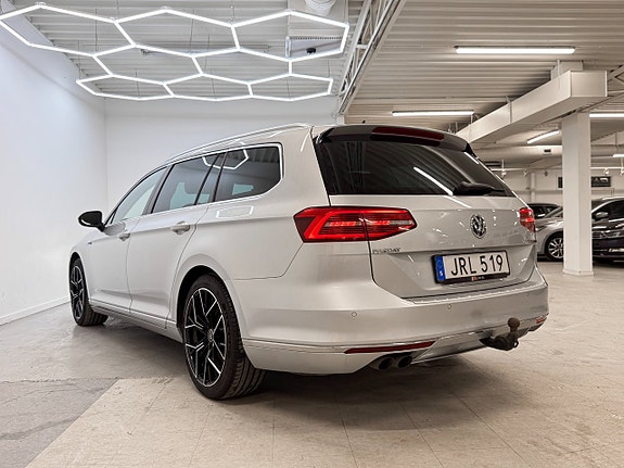 Volkswagen Passat 6 of 29