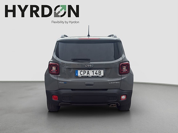 Jeep Renegade 5 of 15