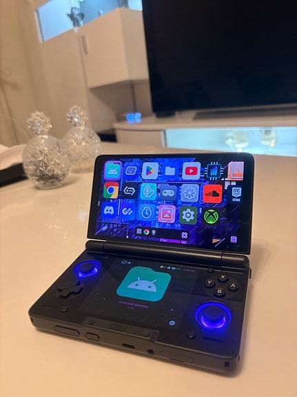 Product image 1 of 3