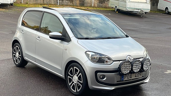 Volkswagen UP! 6 of 15