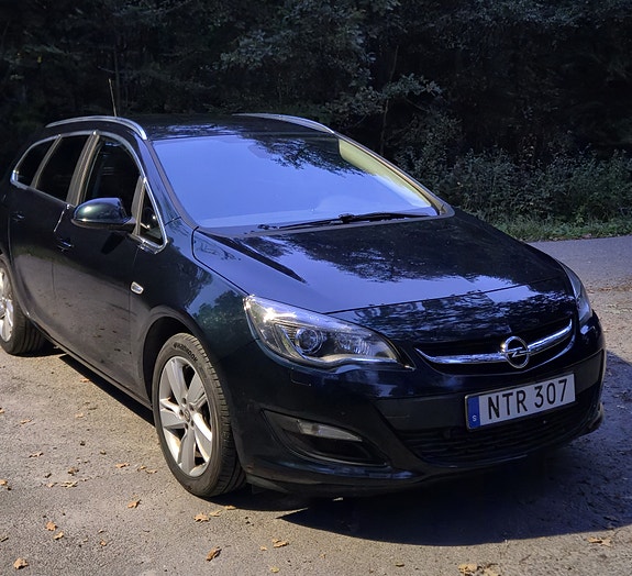 Opel Astra 4 of 14
