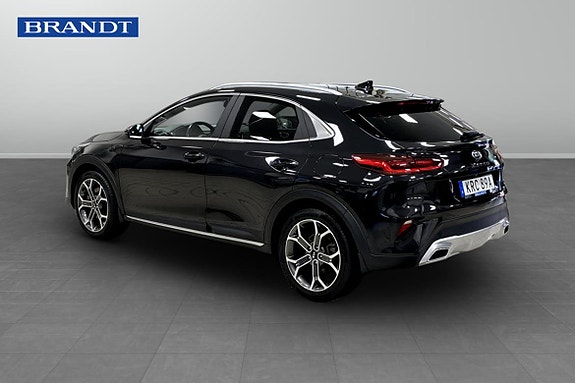 Kia XCeed 2 of 7