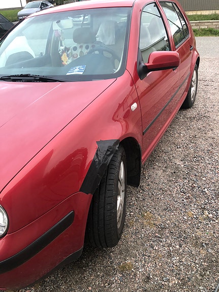 Volkswagen Golf IV 3 of 10