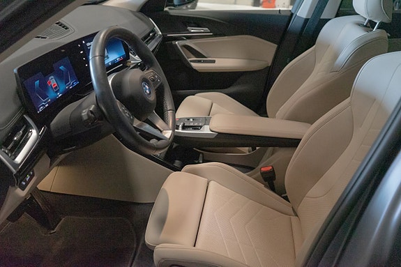 BMW X1 11 of 14