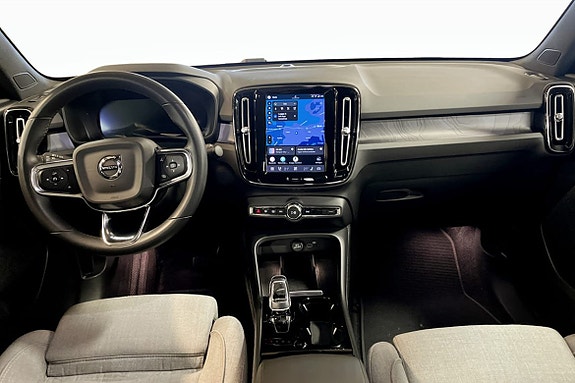 Volvo C40 8 of 18