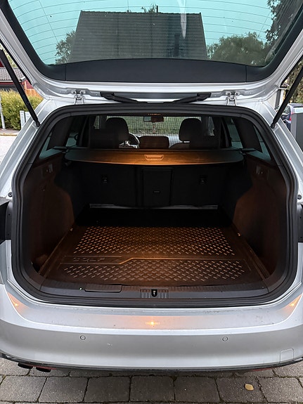 Volkswagen Golf VII 9 of 14