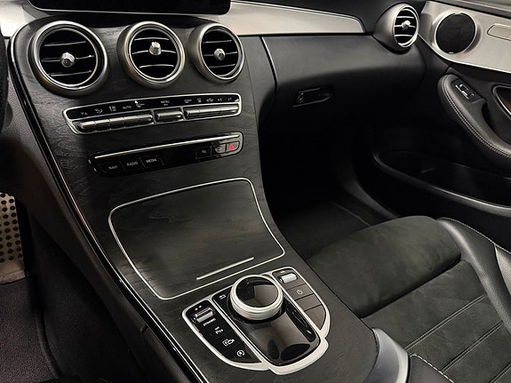 Mercedes-Benz C220 d 28 of 30