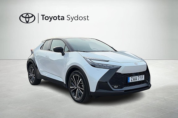 Toyota C-HR 19 of 21