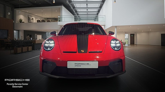 Porsche 911 GT3 7 of 15