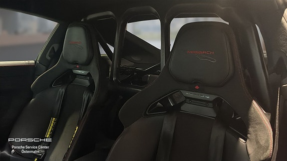 Porsche 911 GT3 5 of 15
