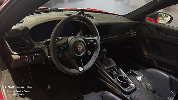 Porsche 911 GT3 3 of 15
