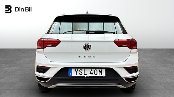 Volkswagen T-Roc 5 of 12