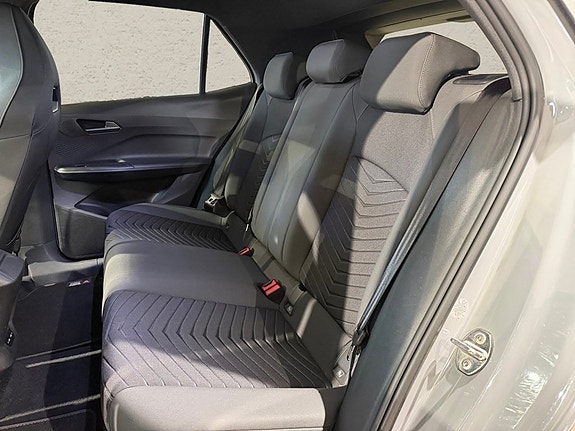 Seat Cupra 4 of 11