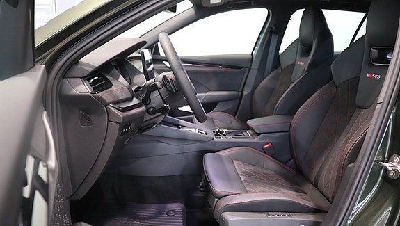 Skoda Octavia 6 of 21