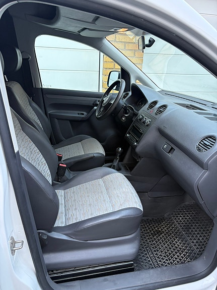Volkswagen Caddy 5 of 5