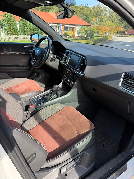 Seat Ateca 2 of 4
