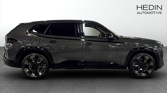 BMW XM 3 of 7