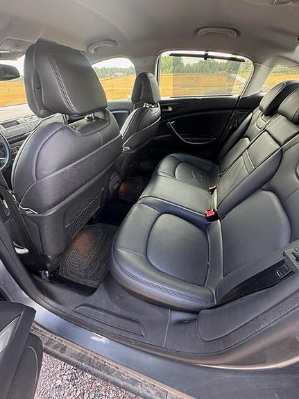 Citroen C5 5 of 6