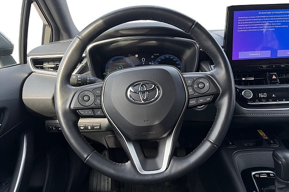 Toyota Corolla 13 of 21