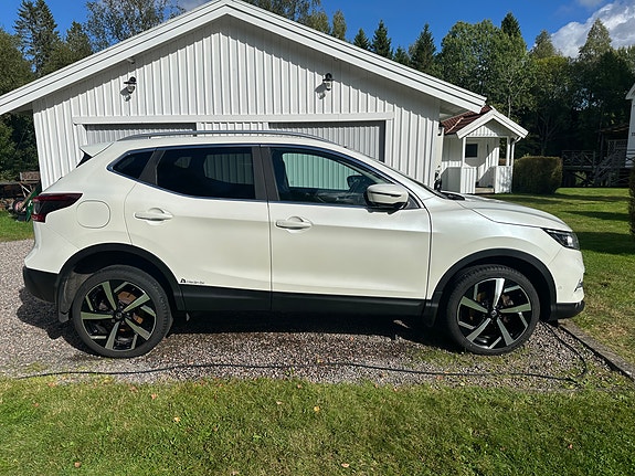 Nissan Qashqai 4 of 5
