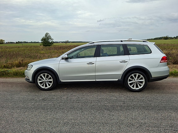 Volkswagen Passat Alltrack 7 of 8