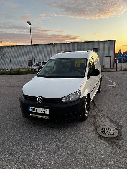 Volkswagen Caddy 2 of 13