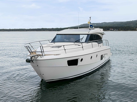 Bavaria Virtess 420 Coupé 4 of 30