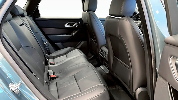 Land Rover Range Rover Velar 5 of 10