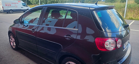 Volkswagen Golf Plus 5 of 6