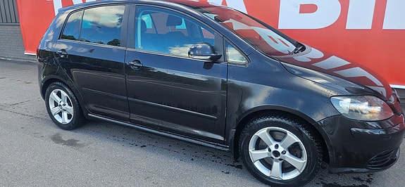 Volkswagen Golf Plus 3 of 6
