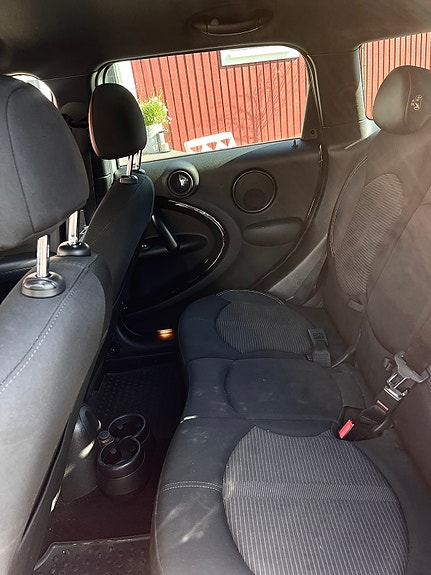 MINI Countryman Cooper 6 of 7
