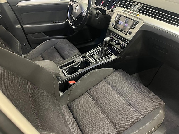 Volkswagen Passat 7 of 8